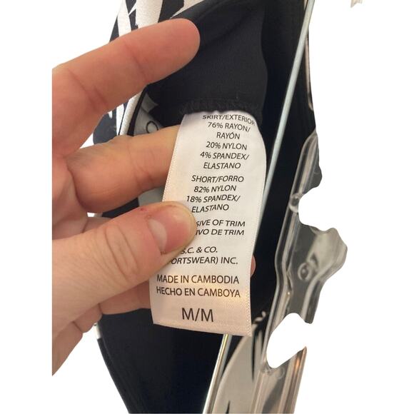 S.C. & CO Ladies' Skort Pull-On, Tummy Control Waistband Multi (Black Floral) - Picture 6 of 6